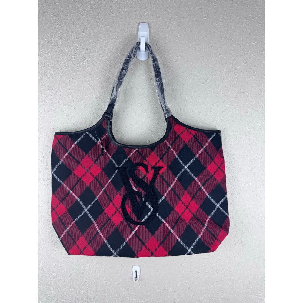 NWT Victoria’s Secret Tote